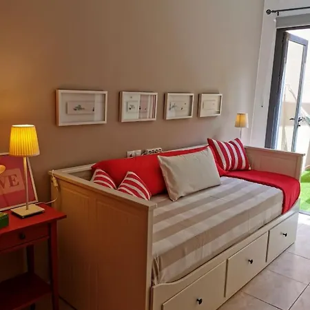 아파트 My Place In 6